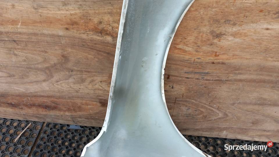 VOLVO S80V70 II LIFT BŁOTNIK PRZÓD LEWY 61446 Zbierkowo