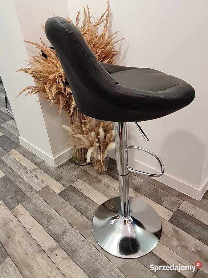 Komplet dwóch hokerów skóra czarne Krasne-Lasocice