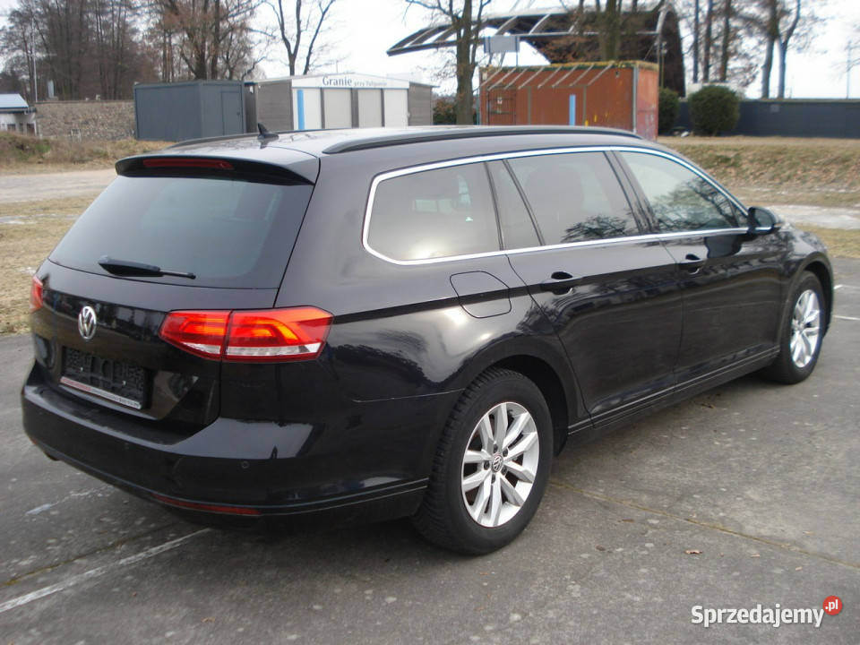 Volkswagen Passat RLineOszczędny B8 20142023 system Start-Stop Morzyczyn