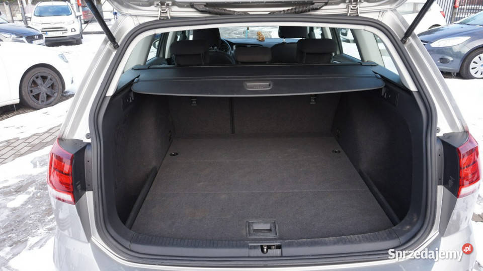 Volkswagen Golf Polski salon Gwarancja VII 2012 90KM sprzedam