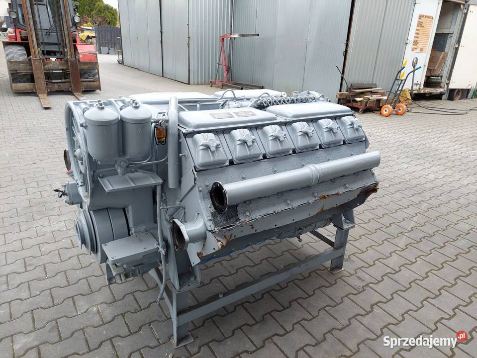 SILNIK SPALINOWY DEUTZ A12L714 A12L 714 F12L714 Silnik i osprzęt Kielce