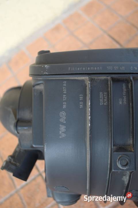 OBUDOWA FILTRA POWIETRZA VW GOLF V 16
