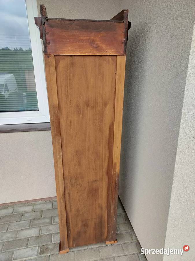 Stary secesyjny słupek szafka bieliźniarka Tczew