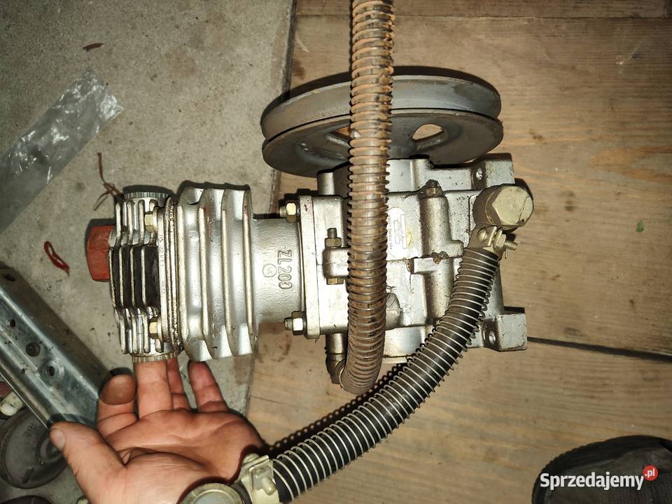 Nowa sprężarka hs 22 star ursus Ostrowiec Świętokrzyski