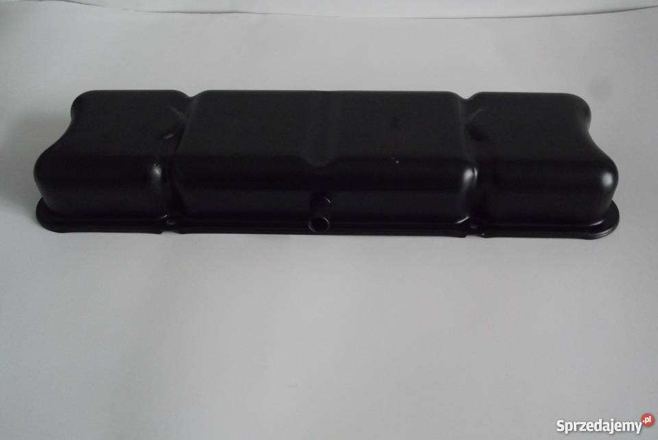 Pokrywa zaworów głowicy silnika MF 4 lubelskie Parczew