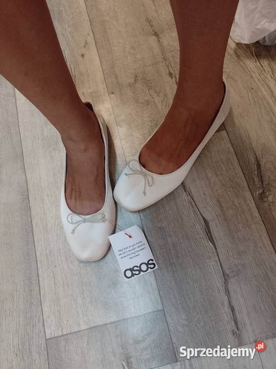 43 ASOS Design Ekskluzywne białe baleriny Kraków