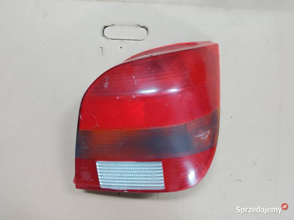 Ford Fiesta MK3 lampa lewa prawa tylna lewy Liniewo