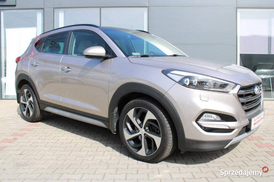 HYUNDAI Tucson 2017r Salon Serwis ASO Warszawa sprzedam