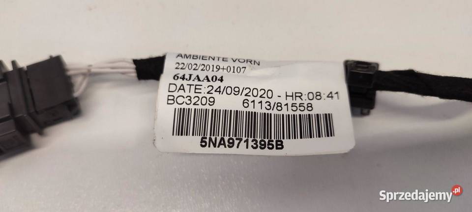 VW TIGUAN II OŚWIETLENIE BOCZKA DRZWI 5NA971395B osobowe Drzwi