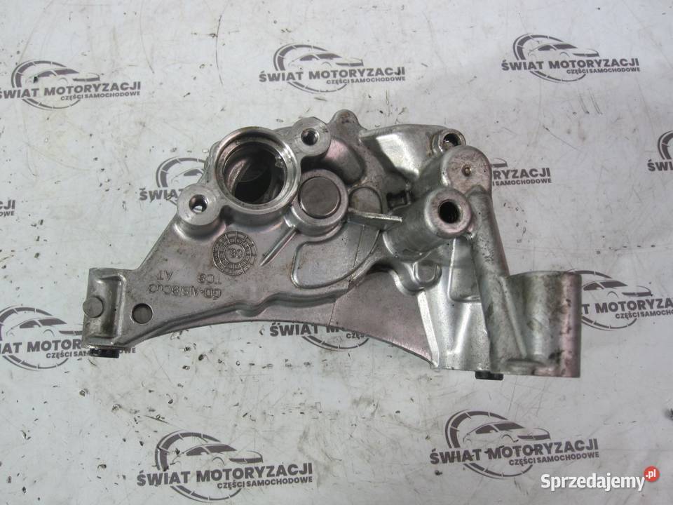 AUDI VW VI 16 TDI CAY 105 pompa oleju 03L115105C