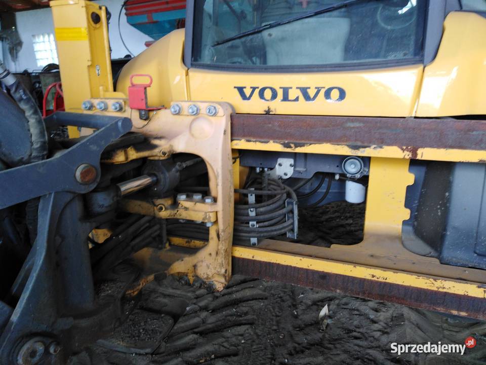 Sprzedam koparko ładowarkę Volvo BL71B 2015 4500h Włoszakowice