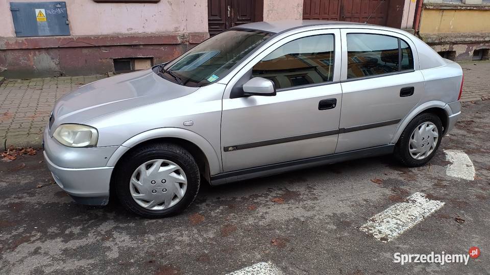 Opel Astra 16 benz 99r 5d Klima aktualne opłaty Chojnice sprzedam