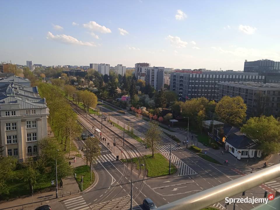 Trzypokojowe mieszkanie Parku Pole Mokotowskie z Warszawa