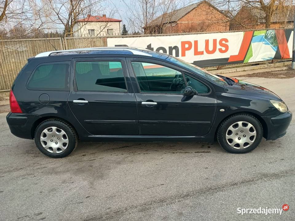 Peugeot 307 SW 16 HDi 110 2004r panorama Radom