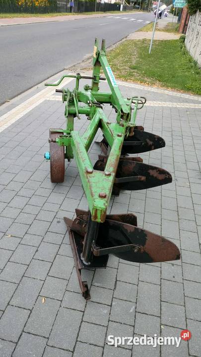 Pług 3 skibowy Łuków