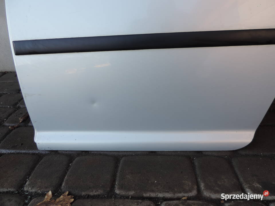 VOLKSWAGEN GOLF 4 5D DRZWI LEWY TYŁ LB7Z Nowy Sącz