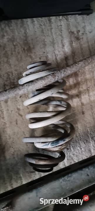 Sprężyny Tył Renault Trafic komplet świętokrzyskie Busko-Zdrój