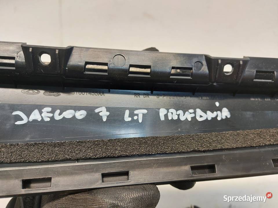 Jaecoo 7 PHEV listwa nakładka drzwi pionowa