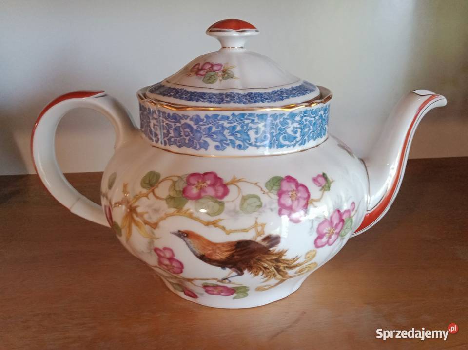 Stary dzbanek z porcelany Porcelana i szkło łódzkie