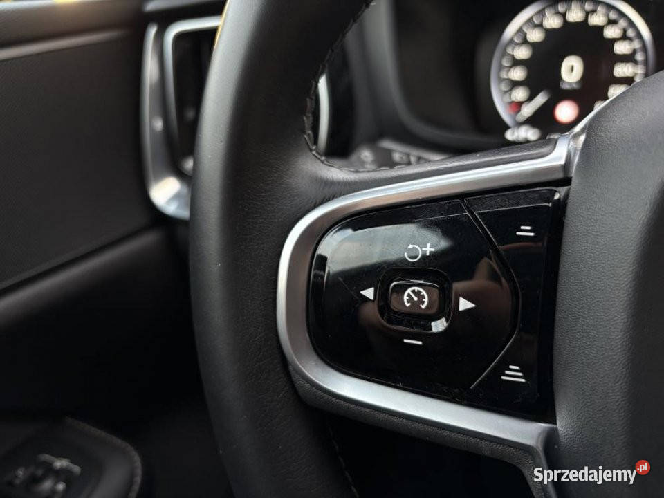 Volvo V60 2020r Pilot Assist ACC Podgrzew Fotele Warszawa