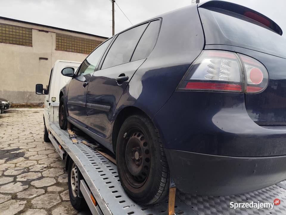 Części golf V 16fsi sprzedam