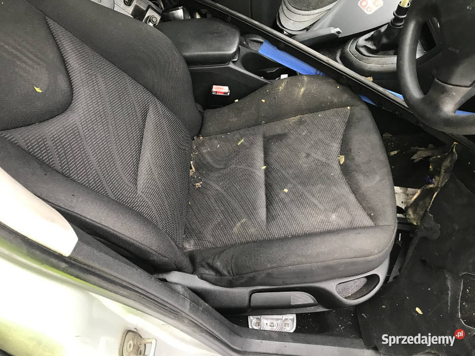 Peugeot 308 karoseria na części całość śląskie Bielsko-Biała