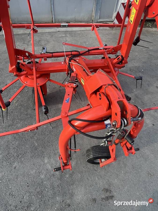 Przetrząsarke kuhn Gf 5202 nowa Pleszew sprzedam