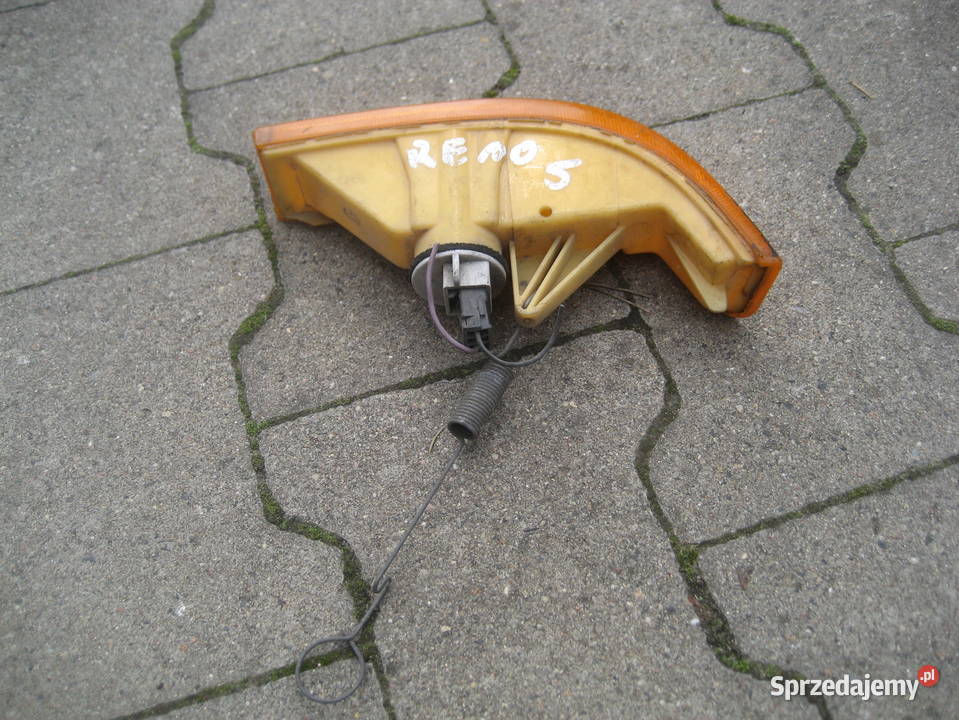 renault 5 8591r kierunkowskaz migacz prawy lewy wielkopolskie Rakoniewice