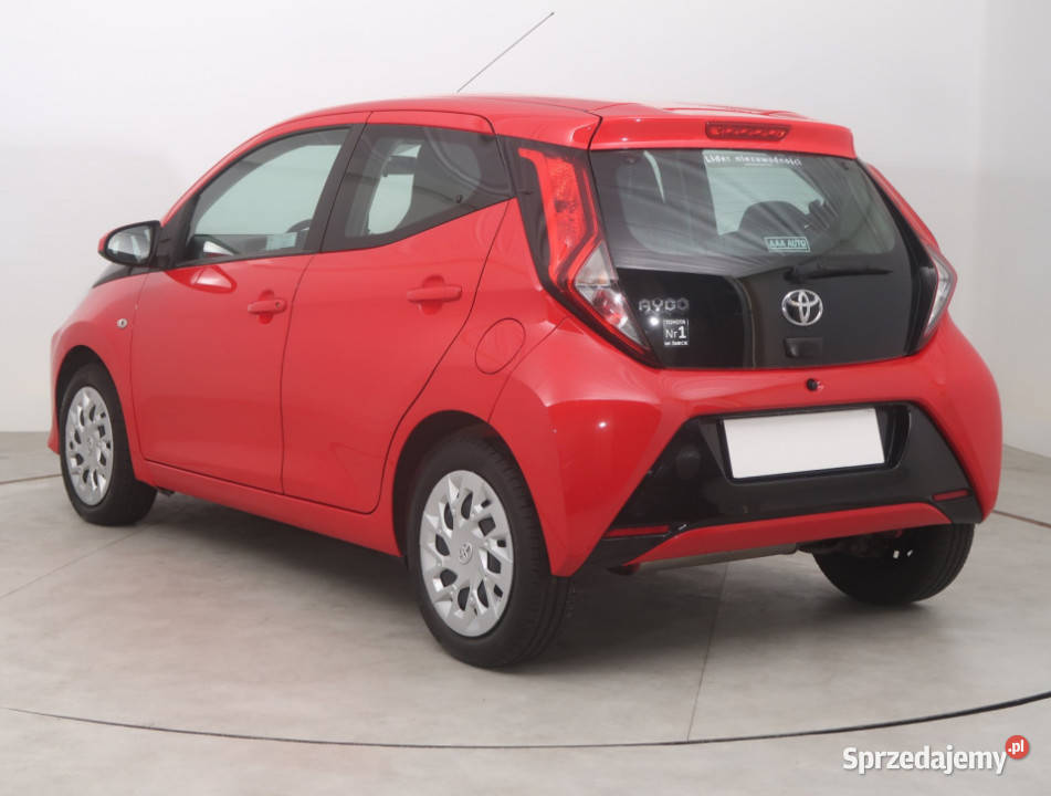 Toyota Aygo 10 VVTi czerwony Bielany Wrocławskie
