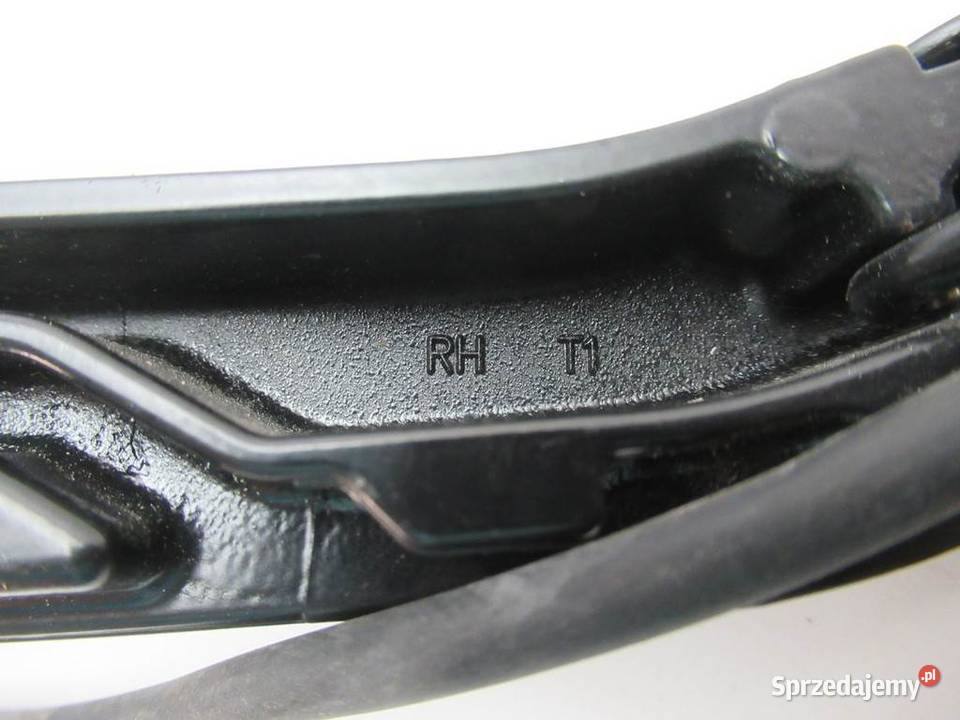 RAMIE WYCIERACZKI PRAWE CHEVROLET CORVETTE C7