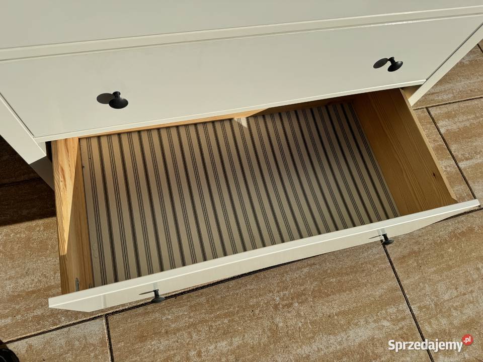 Komoda Hemnes Ikea z szufladami biała szafka Sulbiny sprzedam