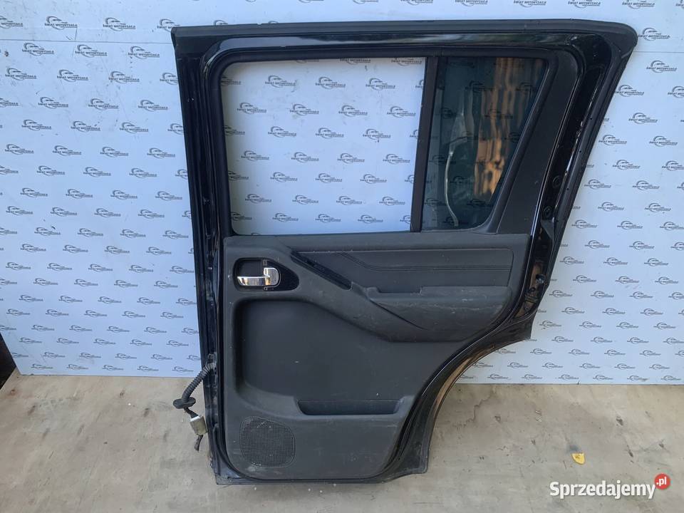 NISSAN PATHFINDER III R51 10r drzwi prawe tył świętokrzyskie Kielce