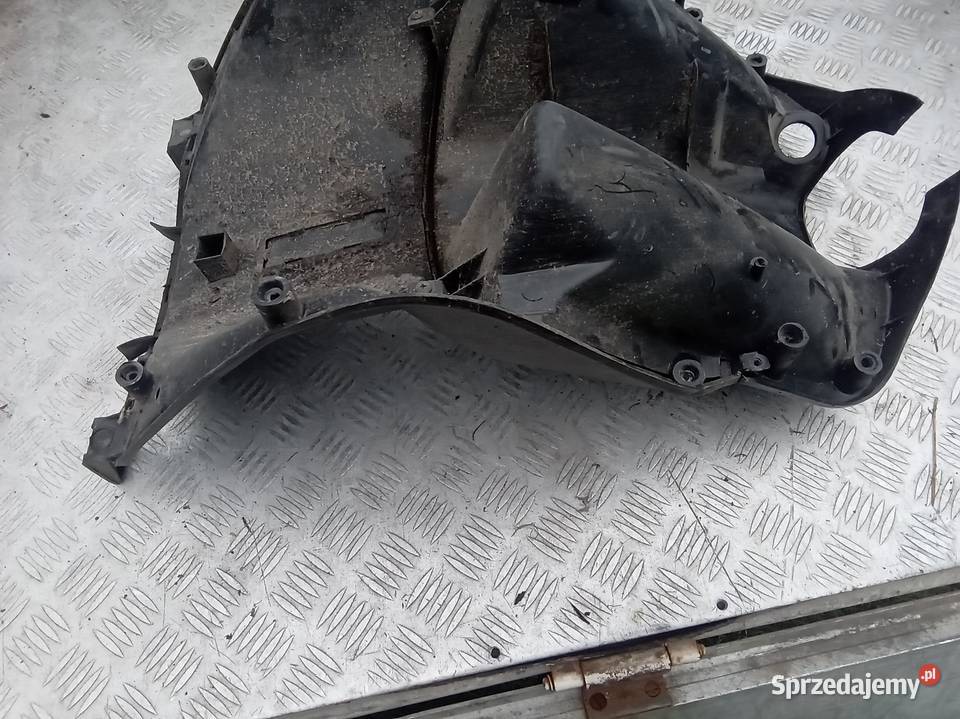 Skuter osłona kolan plastik panel koło 10 Zipp Namysłów