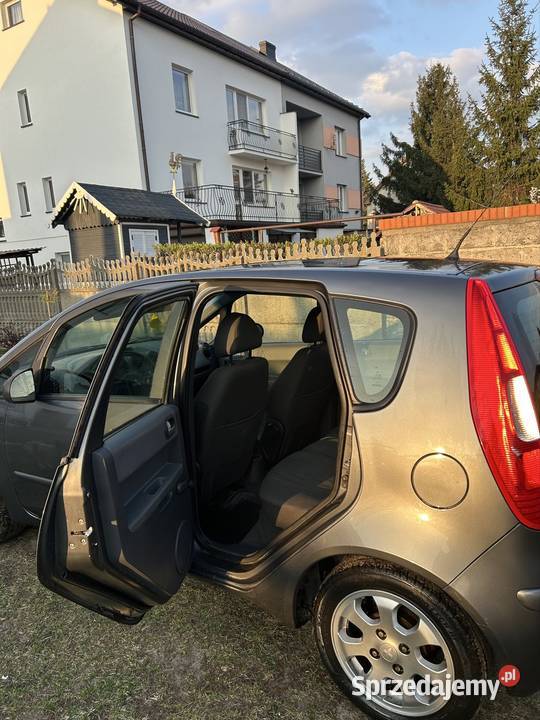 Mitsubishi Colt 13 B 2006r sprzedam