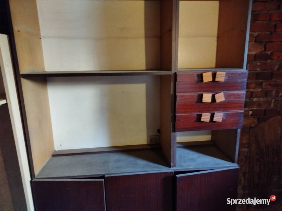 Regał trzyczęściowy z płyty meblowej wiśniowy Kraków