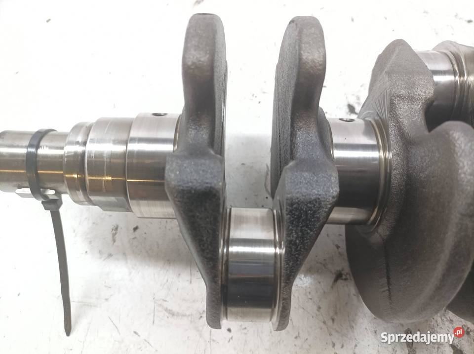 WAŁ KORBOWY 16 TDCI Ford Fiesta Mk7 20082016 Rok produkcji 2012