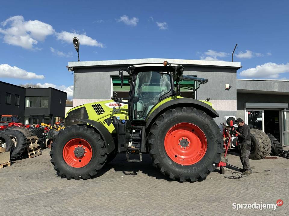 Claas AXION 830 HEXASHIFT DYNA 6 Amortyzacja przedniej osi sprzedam