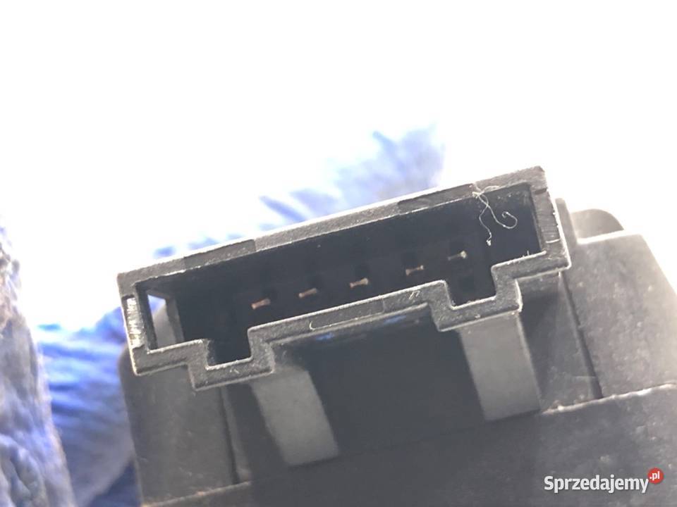 DOCIĄG KLAPY TYŁ AUDI A6 C7 4F9827383H 40 605 podkarpackie