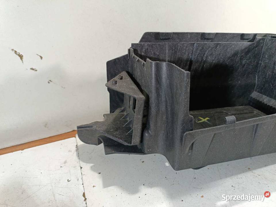 PODSTAWA AKUMULATORA SAAB 93 22 TID