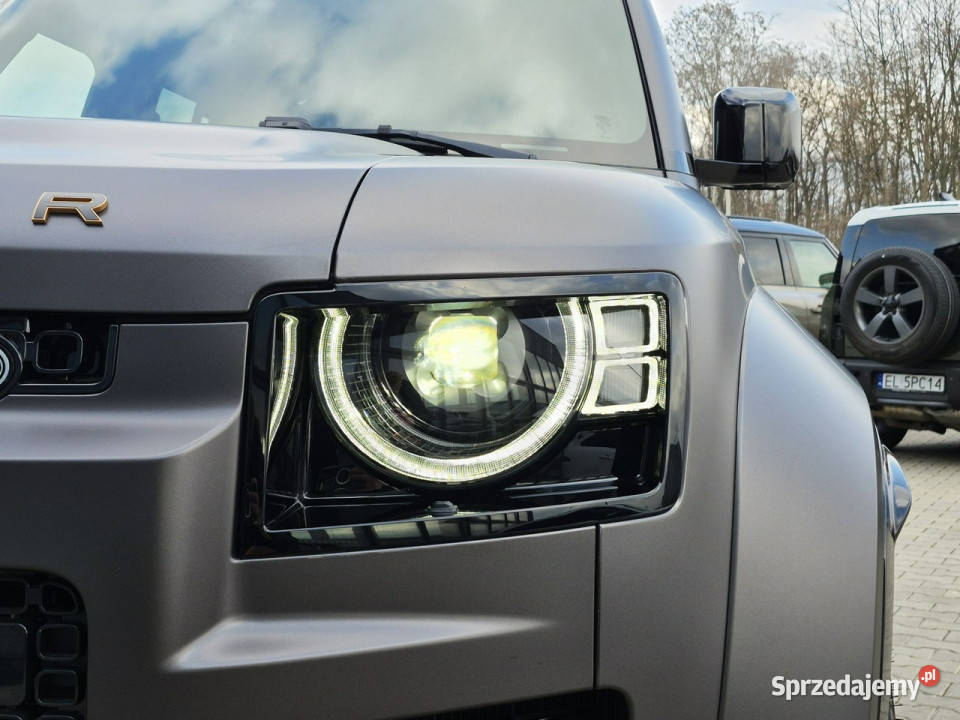 Land Rover Defender Defender 44P V8 635 AWD Auto napęd 4x4 łódzkie Łódź