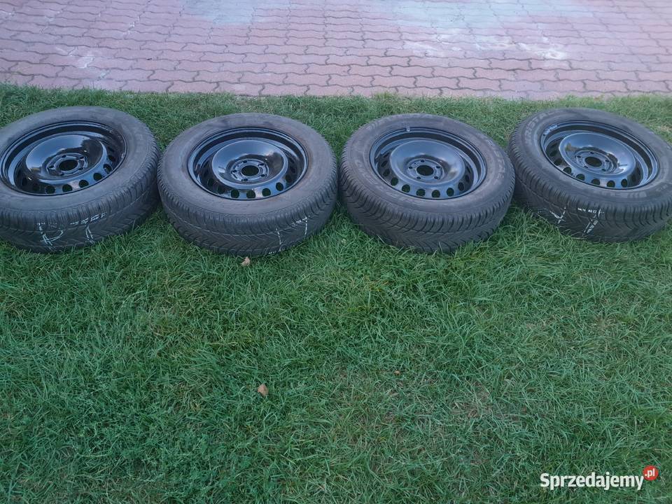 Opony zimowe z felgami stalowymi nissan qausqui mazowieckie Emów