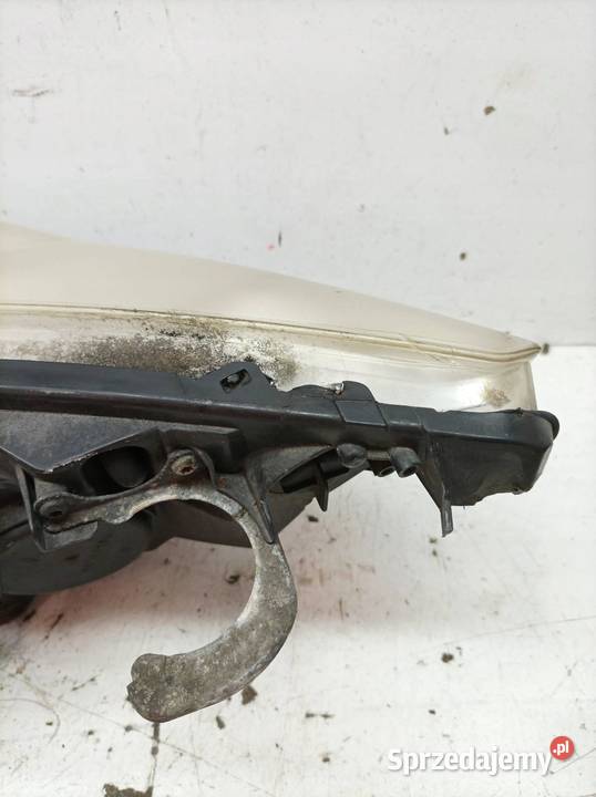 LAMPA PRZÓD PRAWA EU 9656162480 Peugeot 308 I sprzedam