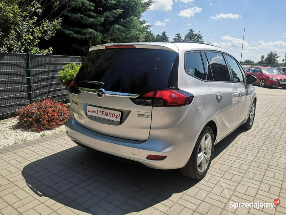 Opel Zafira 14T 140 Klima Tempomat 6 biegów 7 nieuszkodzony Strzegom