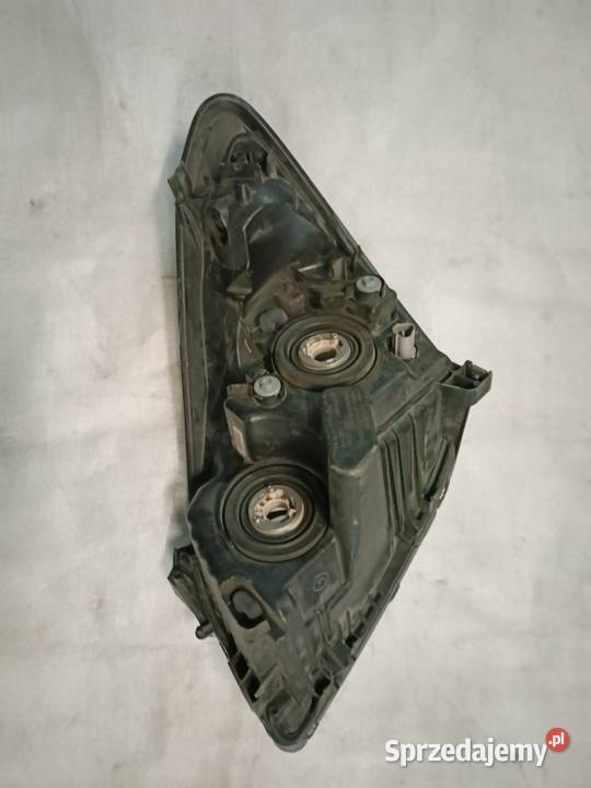 Lampa prawa toyota corolla Verso L1 Oświetlenie Zduńska Wola
