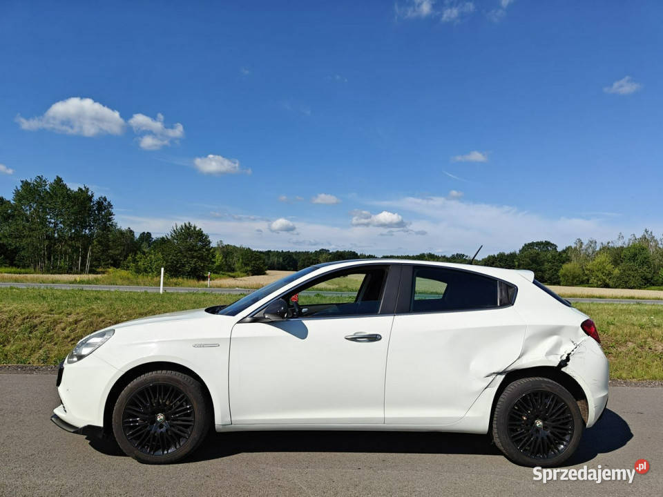 Alfa Romeo Giulietta Aktywny wydech Podwójny centralny zamek Karczew