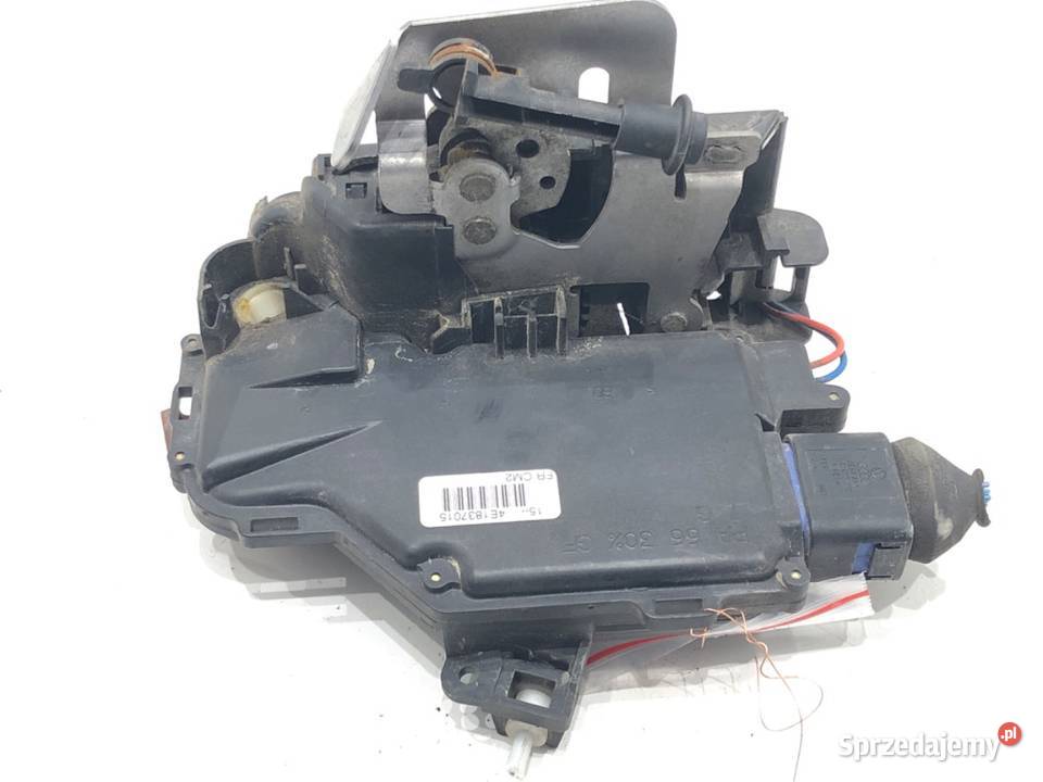 ZAMEK DRZWI LEWY PRZÓD AUDI A3 8P Hatchback sprzedam