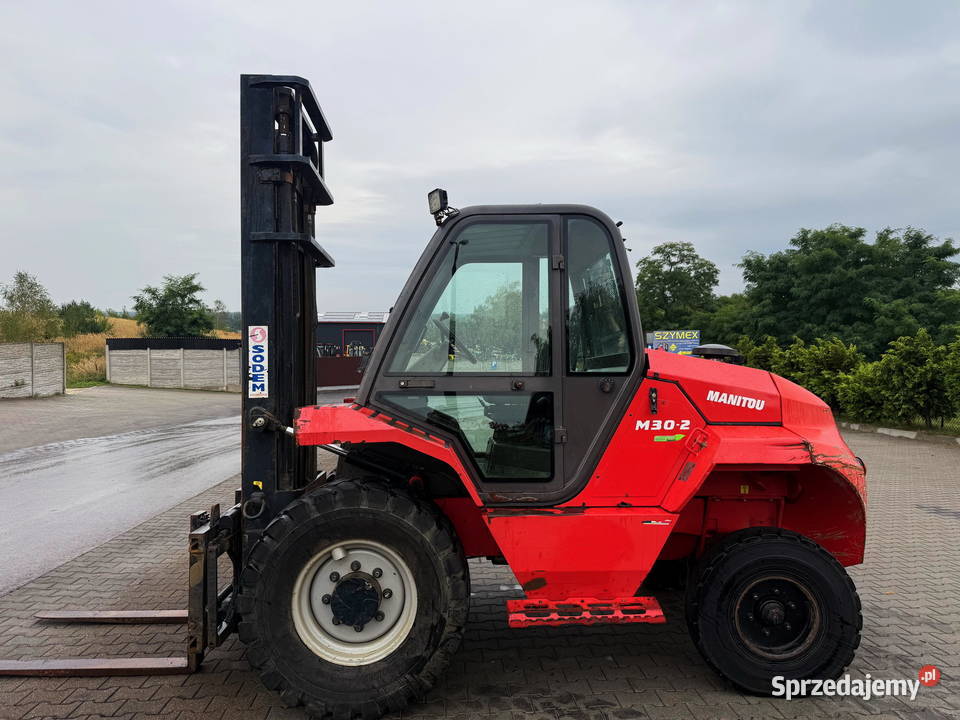 wózek widłowy terenowy MANITOU M302 3000 kabina Działoszyn