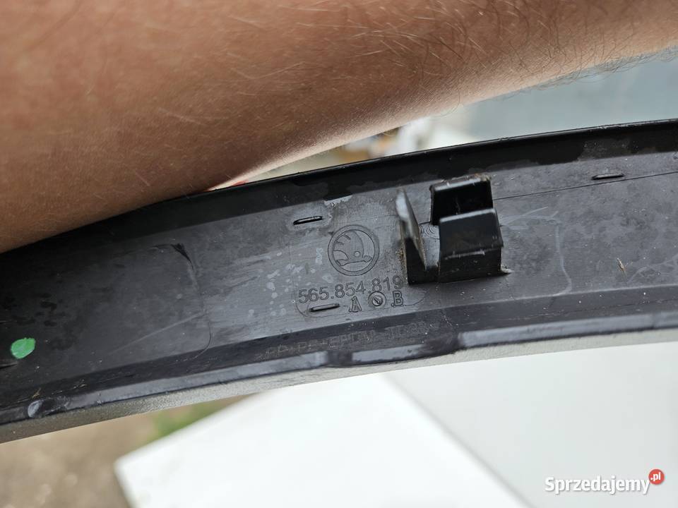 SKODA KODIAQ 565 LISTWA BŁOTNIKA LEWY TYŁ LEWA