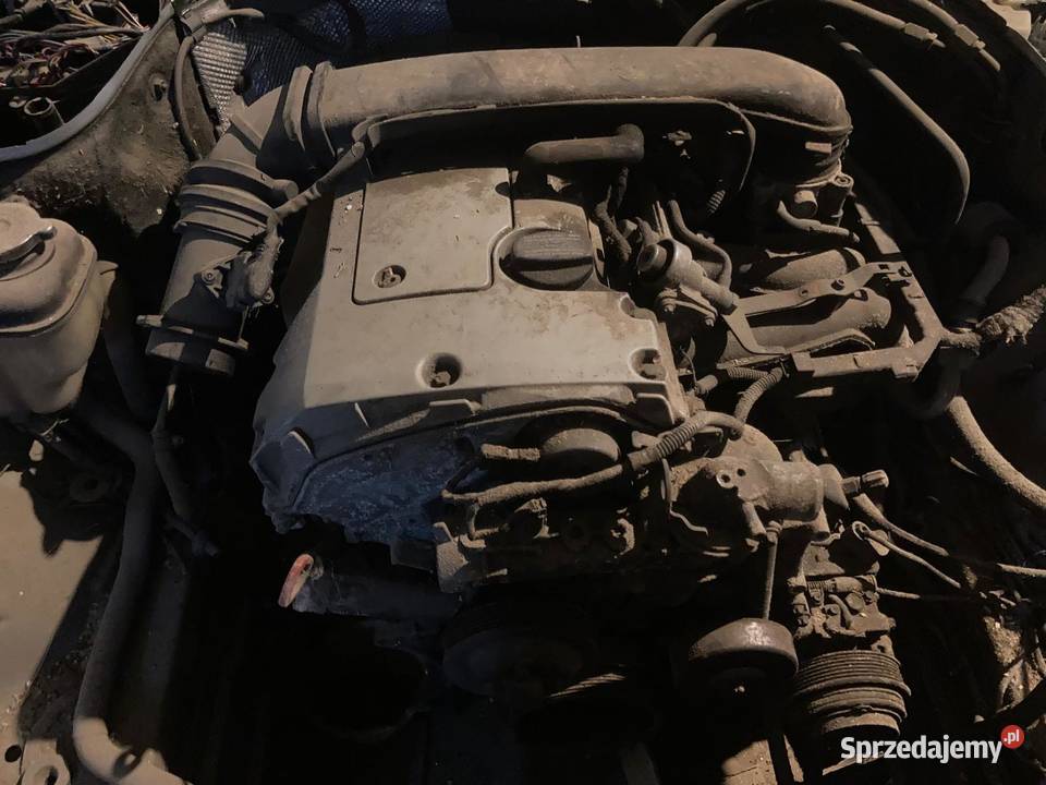 Silnik Mercedes c180 18 benzyna osobowe Dębno