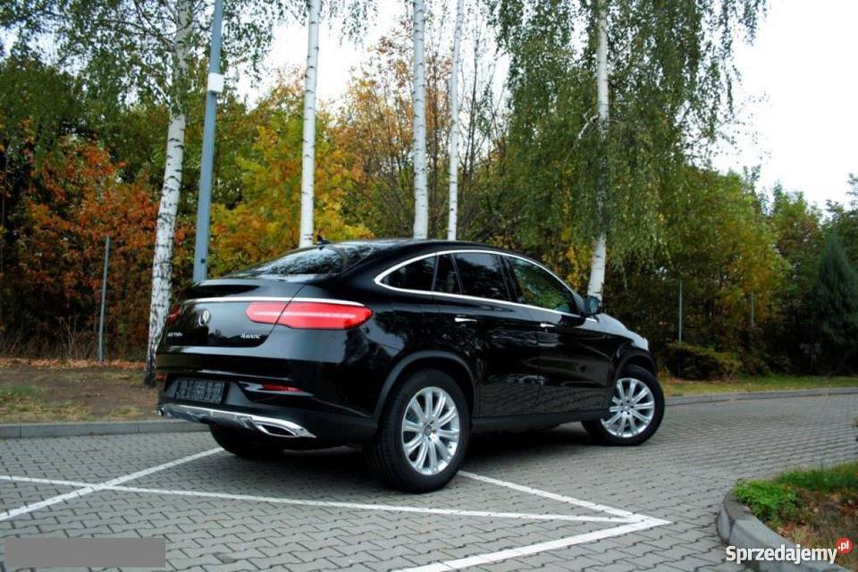 Mercedes 310 czarny nieuszkodzony Samochody osobowe warmińsko-mazurskie Olsztyn